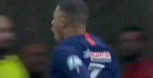 Psg, fenomeno Mbappé: il suo secondo gol al Lione è stupendo VIDEO