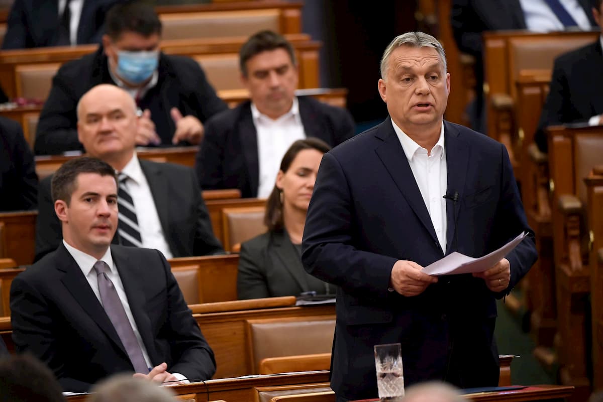 Coronavirus, in Ungheria pieni poteri al premier Orban