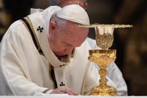 Papa Francesco messa di Pasqua: "Serve contagio di speranza e favorire ripresa delle attività"