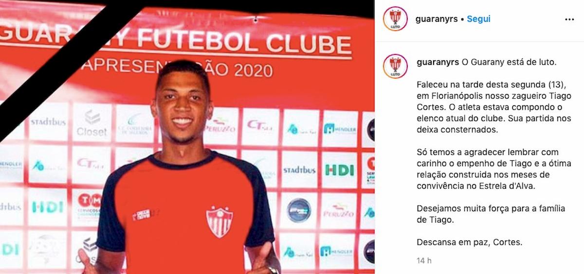 Tiago Cortes è morto a 22 anni, il calciatore è stato stroncato da un malore mentre faceva fisioterapia