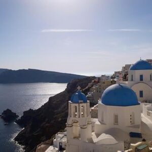 La Grecia apre ai turisti italiani: ma fino a luglio quarantena obbligata per chi arriva dal Nord
