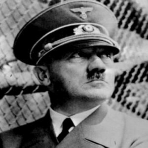 I tedeschi sono sempre quelli, come ai tempi di Hitler: dominio totale o soluzione finale