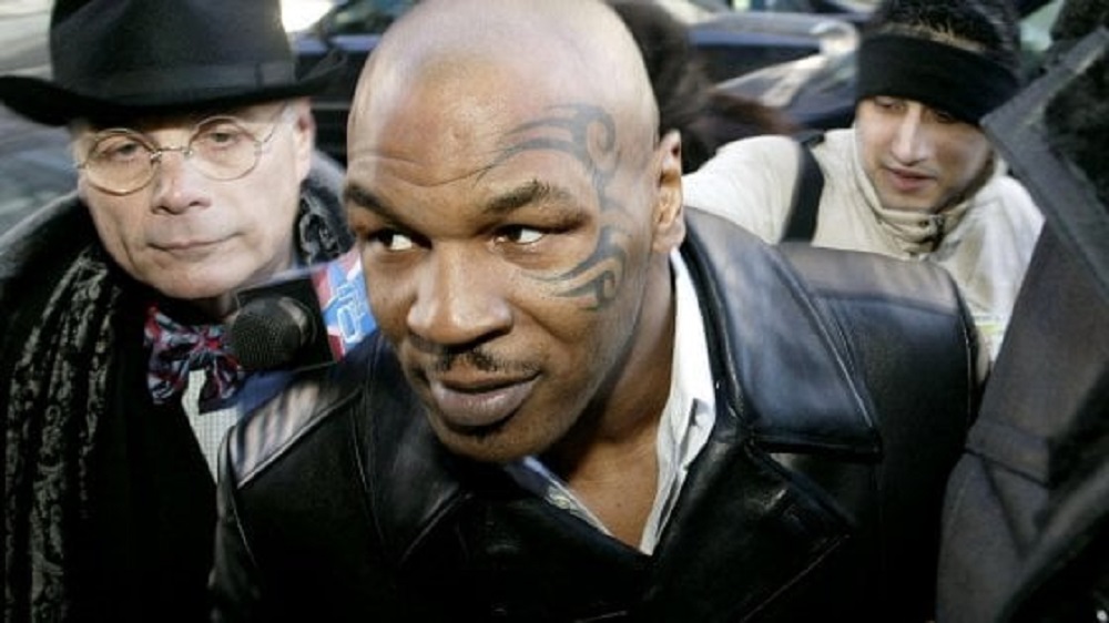 Mike Tyson riceve offerta: un milione di dollari per tornare sul ring