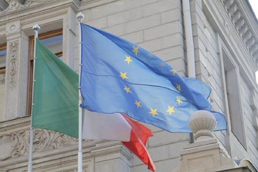 Ue-Italia: cento mld a fondo perduto e cento prestati. Negarli e dire fanno schifo
