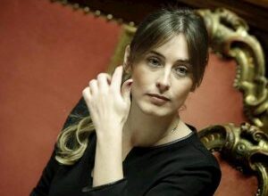 Fake news, caccia alle streghe, in Parlamento Maria Elena Boschi evoca il fantasma di McCarthy