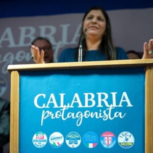 Calabria, pro memoria per la Presidente Santelli, le minacce sono vane