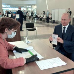 Putin, plebiscito per la riforma che supera la regola dei due mandati