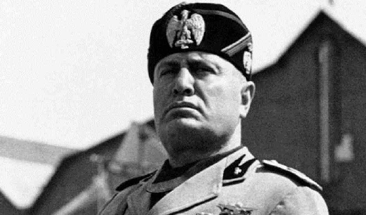 Fascismo, un museo a Roma? Un vecchio comunista spiega perché sì, nella foto Mussolini