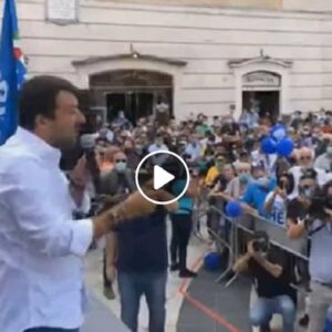 Matteo Salvini contestato anche a Matera: "Se volete i clandestini pagateli voi" VIDEO