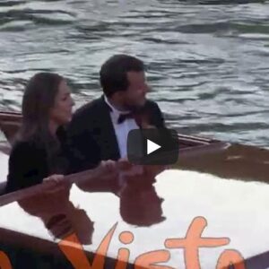 Salvini sbarca a Venezia in smoking gemello con Francesca Verdini VIDEO