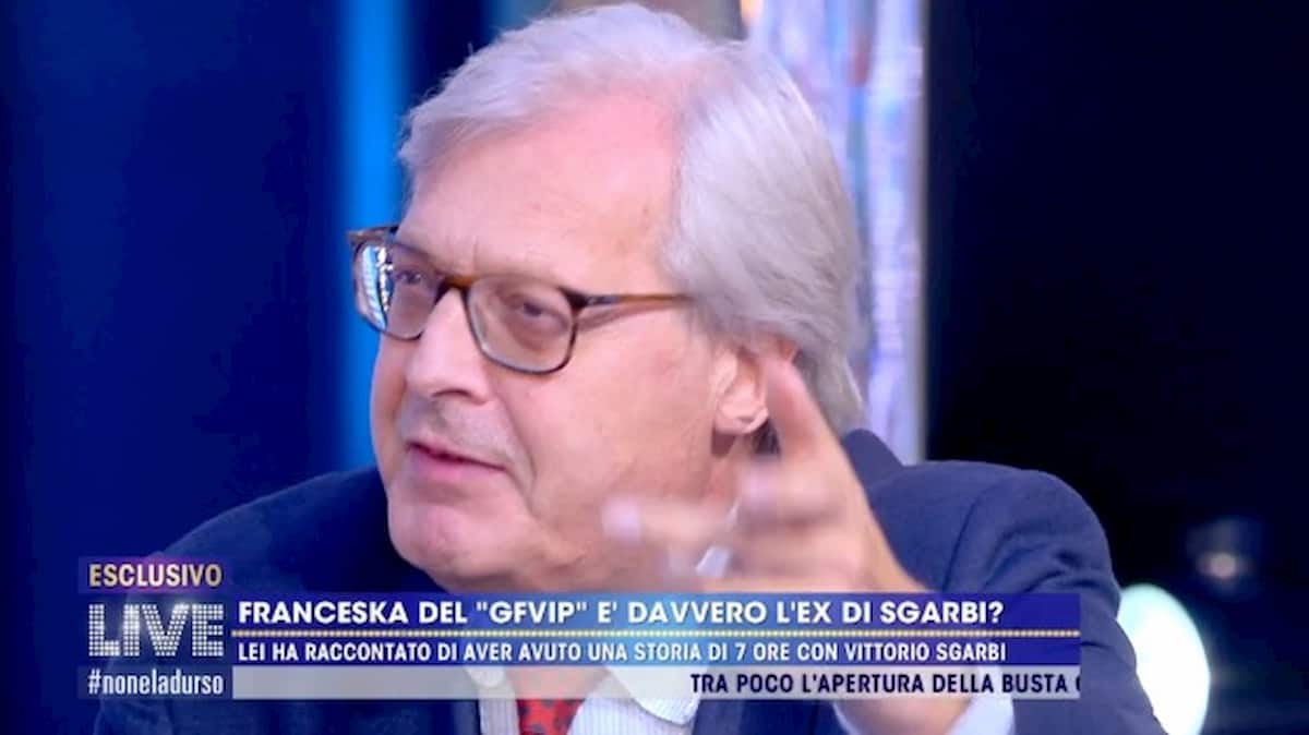 Franceska Pepe, Novella 2000: dopo Vittorio Sgarbi si è buttata su... Tommaso Zorzi