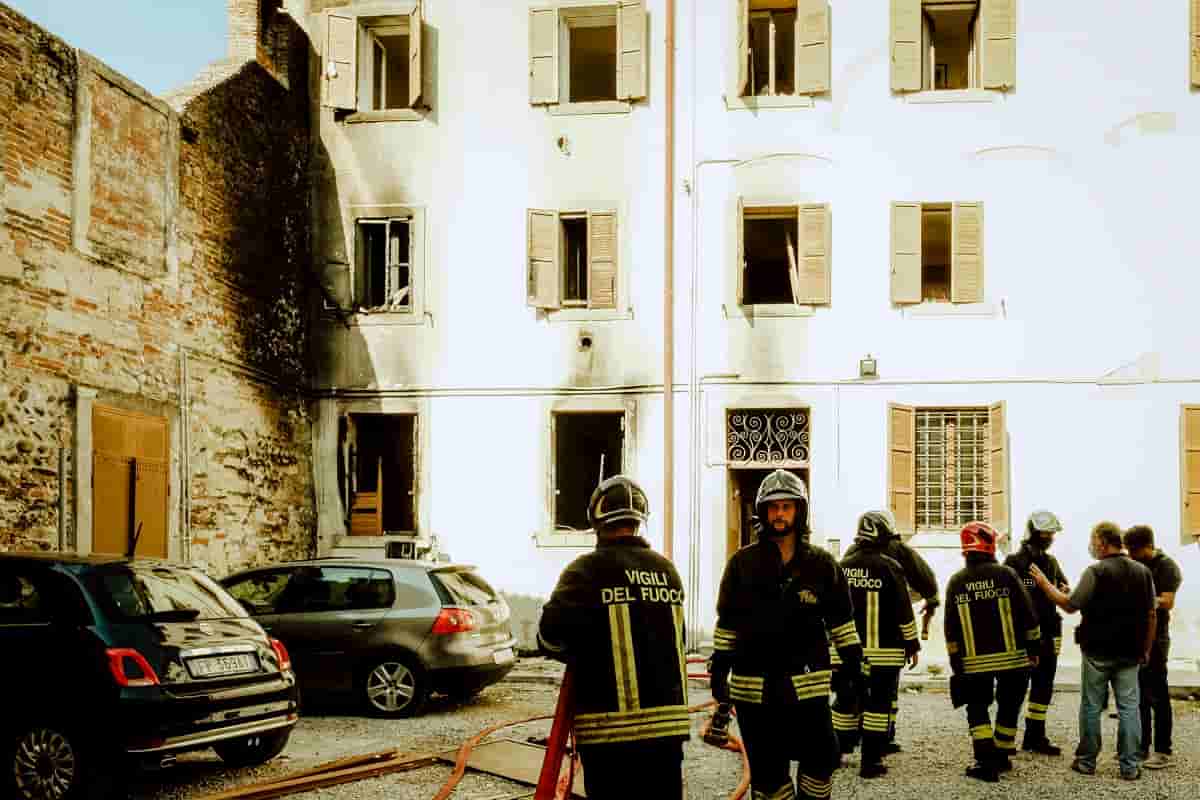 Verona, esplosione in un palazzina