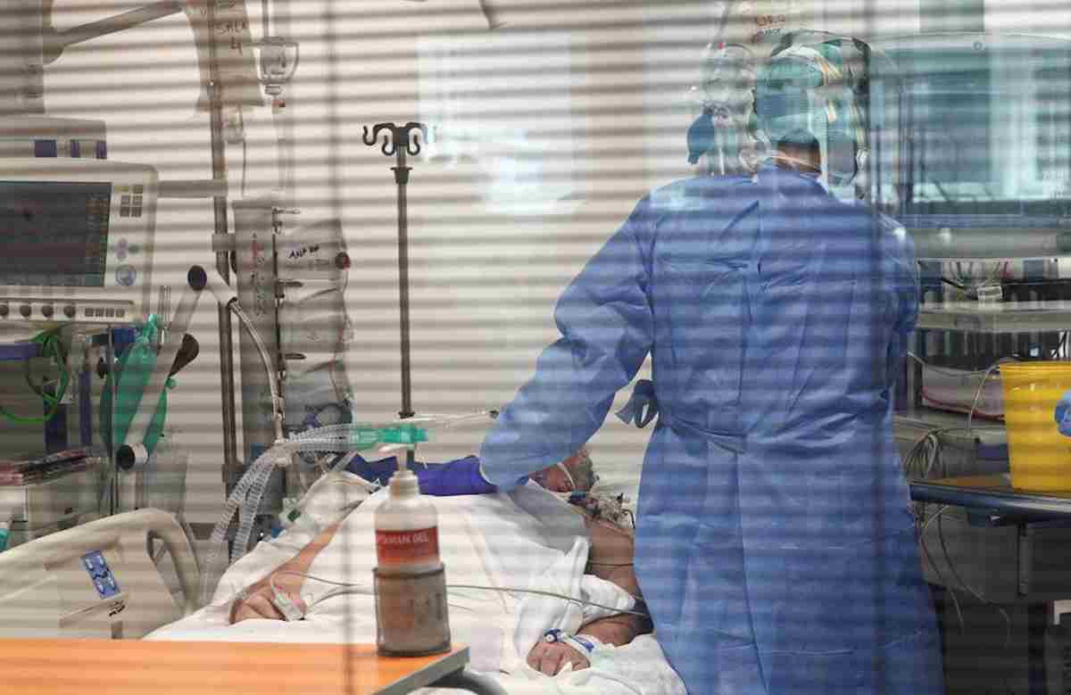 Ernesto Mangiapane e i 25 giorni in terapia intensiva a Palermo: "Ho visto morire 7 persone"