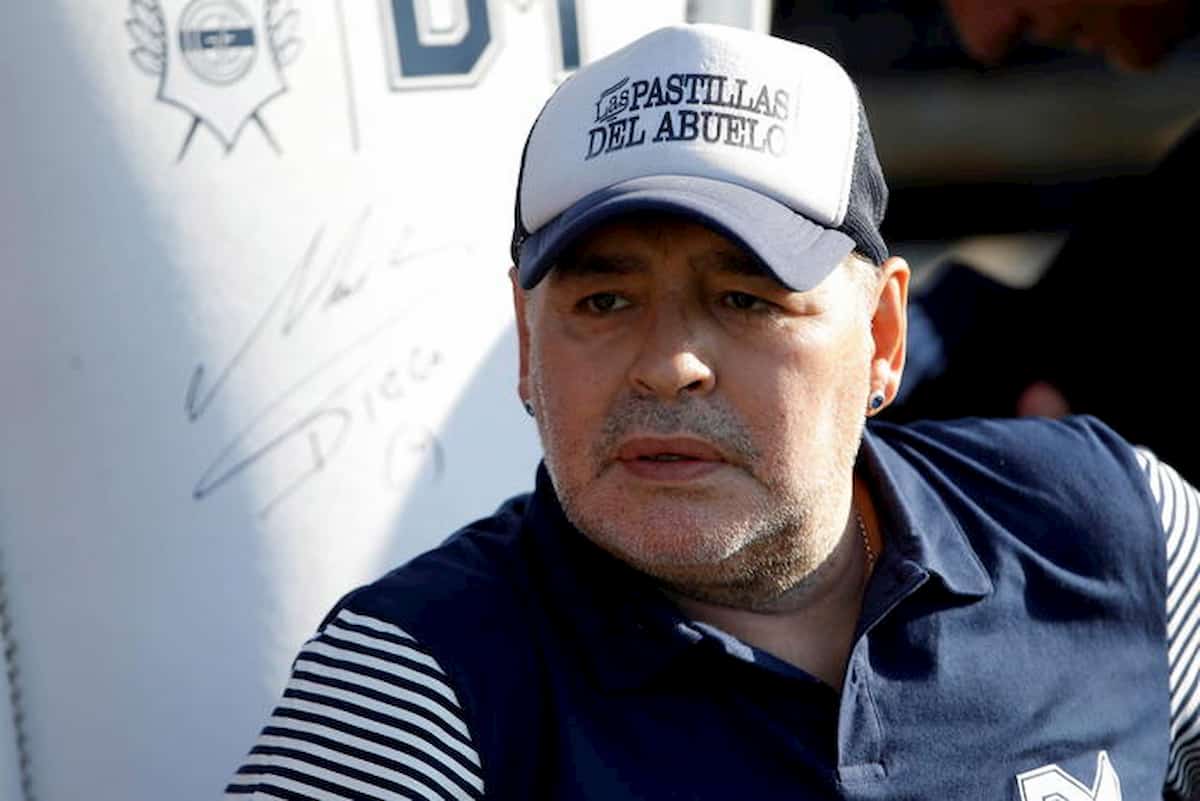 Maradona morto per insufficienza cardiaca. Sarà sepolto con i genitori a Bella Vista
