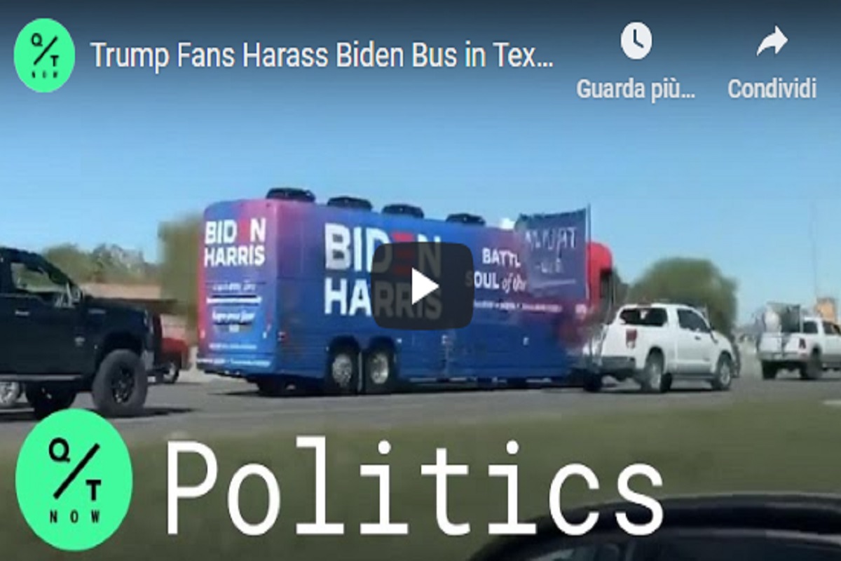 Texas, automobilisti pro Trump accerchiano bus della campagna elettorale di Biden VIDEO