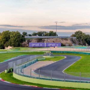Vallelunga: primo circuito Smart Racing d'Italia, grazie a Enel X