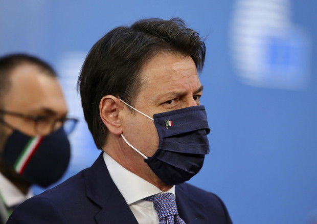 Recovery fund, trionfo di Conte e sua dannazione. 209 miliardi fanno troppa gola a coop e amici di Renzi