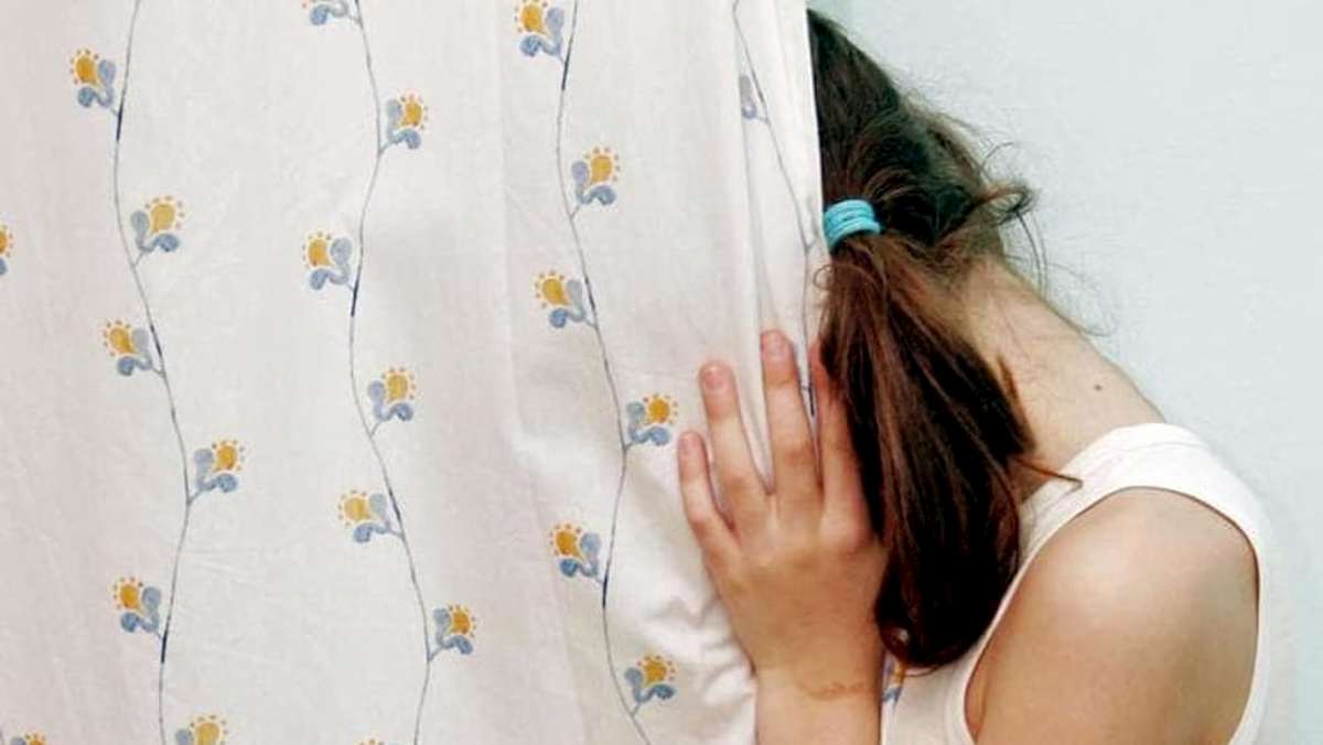 Argentina, 12enne costretta a partorire due gemelli: aborto negato anche se è stata violentata