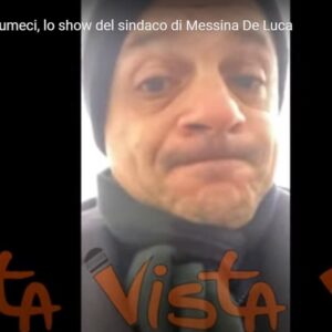 Cateno De Luca, il sindaco di Messina che fa le pernacchie al governatore Musumeci VIDEO