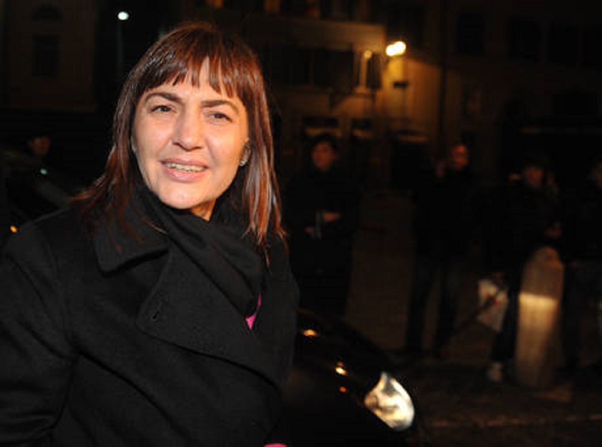 Renata Polverini vota la fiducia (a sorpresa) a Conte e poi lascia (per forza) Forza Italia