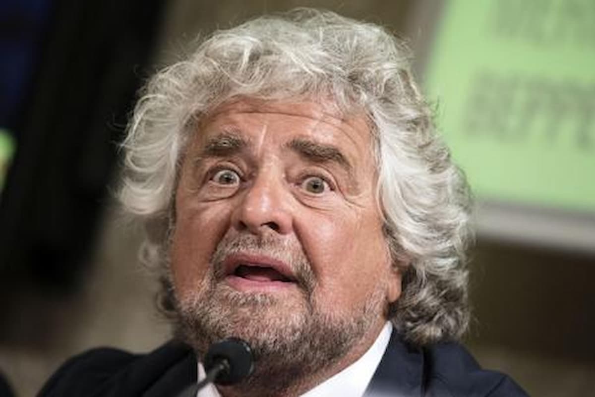 Beppe Grillo, cosa c'è dietro la conferma di Virginia Raggi sindaco di Roma? Messaggio al Pd: dopo Conte si tratta