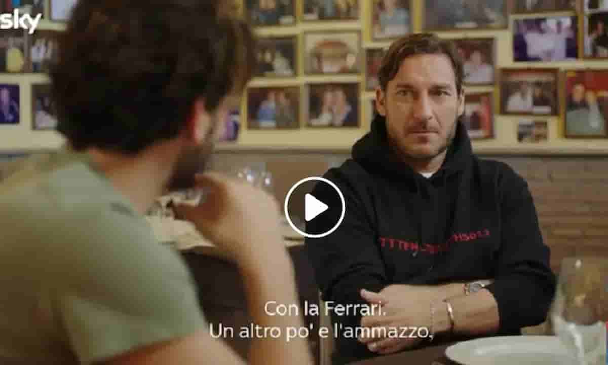 Totti, il primo appuntamento con Ilary Blasi e la Ferrari rigata sotto al Fungo: "L'avrei ammazzata" VIDEO