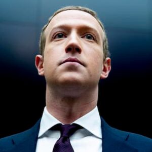 Facebook e social network come super stati: bannano presidente Usa, non pagano diritti d'autore, nessuno li ferma