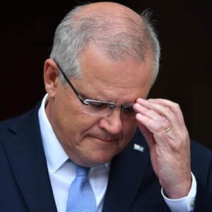 Licenziato consulente Governo australiano masturbava sulle scrivanie delle parlamentari