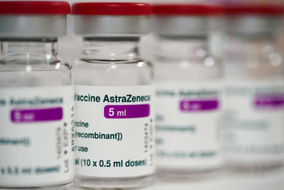 Latina trombosi vaccino AstraZeneca