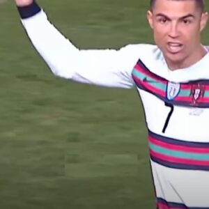 Cristiano Ronaldo gol serbia portogallo