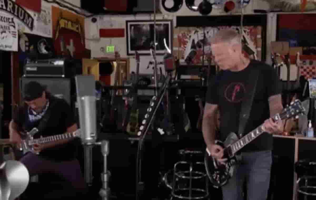 Metallica suonano i Metallica e Twitch... li censura. Ecco cosa è successo in diretta VIDEO