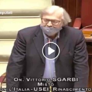 Sgarbi chiede a Andrea Mandelli, vice presidente Camera, di non usare la mascherina perché ha il cancro VIDEO