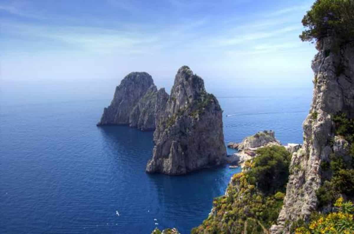 Capri Ischia Procida covid free