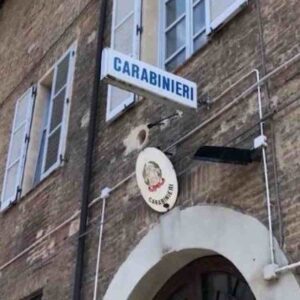 Ravenna, fa sesso in caserma e segna un'ora di straordinario: carabiniere condannato a 11 mesi