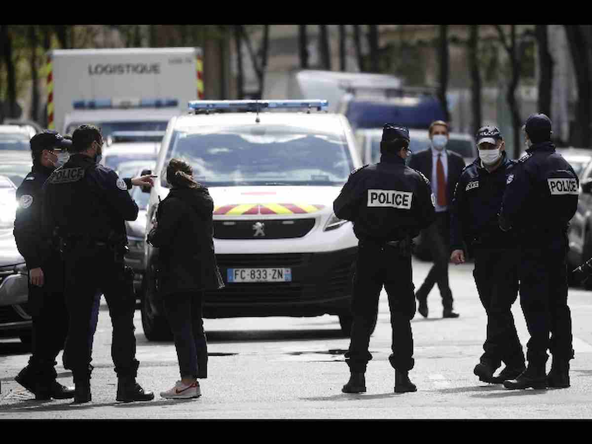 polizia francia ansa
