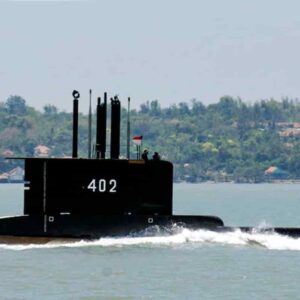 Indonesia, sottomarino Kri Nanggala 402 scomparso: 53 a bordo, forse è a 600-700 metri di profondità