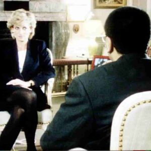 Lady Diana, intervista alla Bbc (quella del "matrimonio in tre") è stata estorta con l'inganno