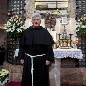 Chiesa di Genova, il nuovo vescovo Marco Tasca proietta l'ombra di Papa Francesco: i due ospedali, ora la Curia