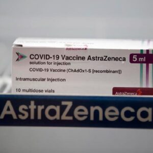 Vaccino AstraZeneca under 60, Figliuolo valuta. Intanto superate le 20 milioni di dosi somministrate