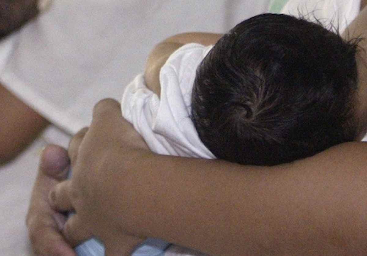 Filippine, neo papà chiama il figlio Html: il post è virale. Ma anche il resto della famiglia non scherza