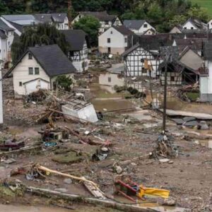 Alluvione Germania, gli esperti: "In un mondo più caldo gli eventi estremi possono aumentare"