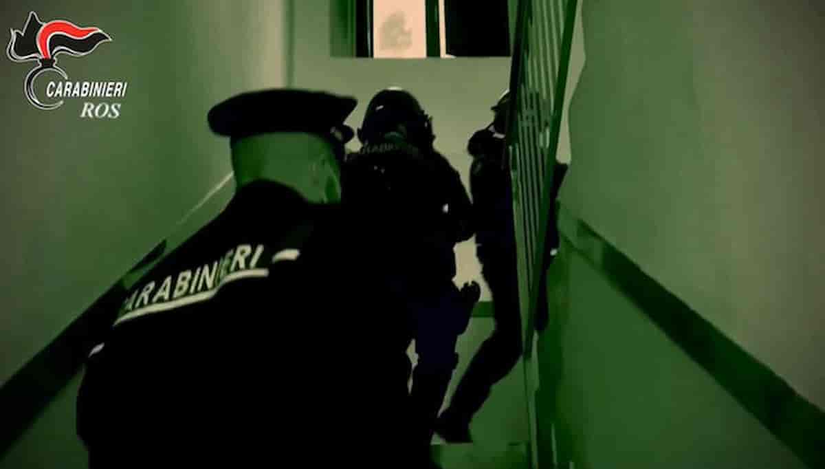 Avellino, attentato al centro per l'impiego: bomba per protestare contro il lockdown nel 2020