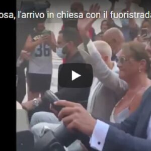 Federico Bernardeschi e il matrimonio con Veronica Ciardi: l'arrivo in fuoristrada VIDEO