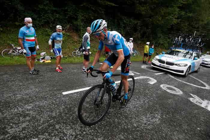 Tour de France, vittoria solitaria dell’olandese Mollema ma la sorpresa è Martin, ciclista con master in filosofia