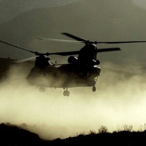 Precipita elicottero militare in Iraq durante una missione: morti tutti e 5 i soldati a bordo
