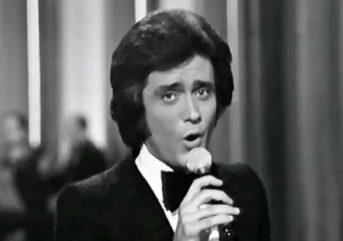 Gianni Nazzaro, morto il cantante protagonista della musica leggera italiana anni '70