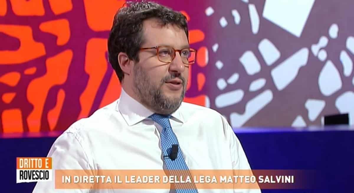 Matteo Salvini chi è: età, altezza, Instagram, Facebook, Twitter, figli, fidanzata, vita privata e carriera del leader della Lega