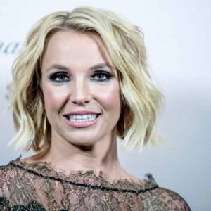 Britney Spears, il padre Jamie Spears lascia l'incarico di tutore dei suoi beni. "Grande vittoria"
