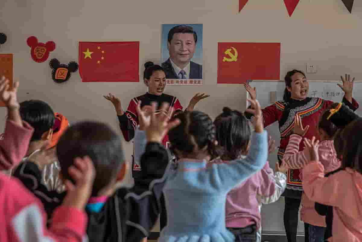 Cina, tre figli si può: il governo spinge a copulare contro l'invevcchiamento della popolazione