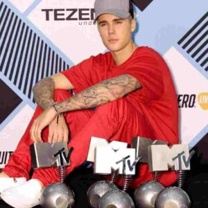 Mtv Video Music Awards tornano il 12 settembre 2021. Tutte le nominations, favorito Justin Bieber